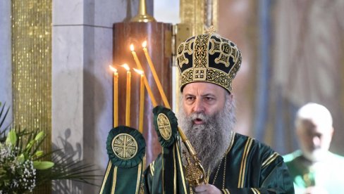 ПОЗИВАМ ВАС ДА ЕВРОПСКО ЗЛАТО  ПРОСЛАВИМО У ХРАМУ СВЕТОГ САВЕ И ЗАБЛАГОДАРИМО ГОСПОДУ: Патријарх  честитао селектору и српским делфинима