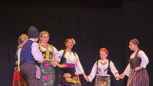VEČE FOLKLORA: Održan susret folklornih ansambala Despotovca (FOTO)
