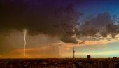 SUPERĆELIJSKA OLUJA NAD SRBIJOM Evo šta nas čeka! Radar registrovao nestabilnu atmosferu iznad ovih delova RHMZ izdao upozorenje