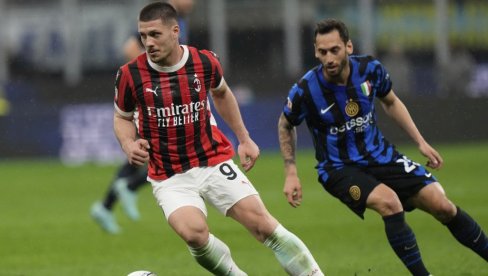 JOVIĆ NAPUŠTA MILAN: Srbin slobodan u izboru nove sredine, Španci žele da ga dovedu