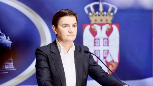 УВЕК СВЕ ИЗ ИСТО ИЗ ТЕ КУХИЊЕ Ана Брнабић објаснила како медијске групе за притисак раде против Вучића