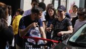 ШПАНИЈА СЕ ПОЛАКО ВРАЋА У НОРМАЛУ: До пет јутрос 92 одсто потрошача добило струју (ФОТО) ШПАНИЈА СЕ ПОЛАКО ВРАЋА У НОРМАЛУ: До пет јутрос 92 одсто потрошача добило струју (ФОТО)