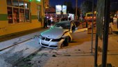 ДВОЈЕ ОТПУШТЕНО ИЗ БОЛНИЦЕ, ДВОЈЕ ЈОШ НА ЛЕЧЕЊУ: Утврђује се узрок прексиноћне саобраћајне несреће У Новом Саду