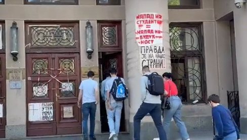 BLOKADERI FOTELJAŠI SA FON-a SE PLAŠE IZBORA: Neće da biraju vlast olovkom, već bi i dalje da nastave anarhiju