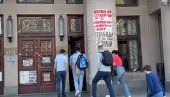 BLOKADERI FOTELJAŠI SA FON-a SE PLAŠE IZBORA: Neće da biraju vlast olovkom, već bi i dalje da nastave anarhiju
