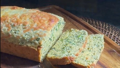 AKO NISTE, OBAVEZNO GA SADA PROBAJTE: Ukrajinski kukuruzni hleb sa mladim lukom, savršen za doručak, ili uz meze (VIDEO) AKO NISTE, OBAVEZNO GA SADA PROBAJTE: Ukrajinski kukuruzni hleb sa mladim lukom, savršen za doručak, ili uz meze (VIDEO)