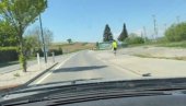 SRAMNO: Studenti foteljaši koji trče do Brisela ucenjuju dijasporu (VIDEO) SRAMNO: Studenti foteljaši koji trče do Brisela ucenjuju dijasporu (VIDEO)