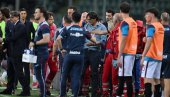 STRAŠNE SCENE U ITALIJI: Trener Torina se srušio tokom utakmice (FOTO) STRAŠNE SCENE U ITALIJI: Trener Torina se srušio tokom utakmice (FOTO)