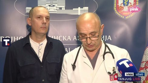 ВУЧИЋУ ПОЗЛИЛО ЗБОГ ВИСОКОГ ПРИТИСКА, ИМАО ЈЕ ЈАК БОЛ У ГРУДИМА: Лекар открио шта се догодило председнику Србије у Америци ВУЧИЋУ ПОЗЛИЛО ЗБОГ ВИСОКОГ ПРИТИСКА, ИМАО ЈЕ ЈАК БОЛ У ГРУДИМА: Лекар открио шта се догодило председнику Србије у Америци