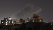 САНА ПОД ВАТРОМ: Израелски удари на јеменски аеродром