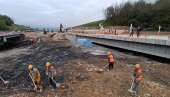 ДО ЦРНЕ ГОРЕ ЈОШ 107,5 КИЛОМЕТАРА: Путари ужурбано завршавају нову деоницу Милоша Великог