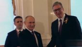 ТРЕНУТАК СУСРЕТА ВУЧИЋА И ПУТИНА: Срдачан поздрав двојице лидера - објављен видео (ВИДЕО)