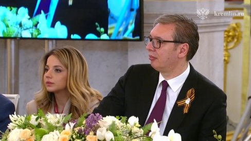 POSLE VEČERE SA PUTINOM: Vučić se obraća građanima Srbije iz Moskve