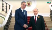 PUTIN DOČEKAO VUČIĆA: Predsednik Srbije stigao na Paradu pobede u Moskvi - rame uz rame sa svetskim liderima