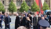 ЕКСКЛУЗИВНА ФОТОГРАФИЈА: Новости са председником Вучићем у Москви (ФОТО)