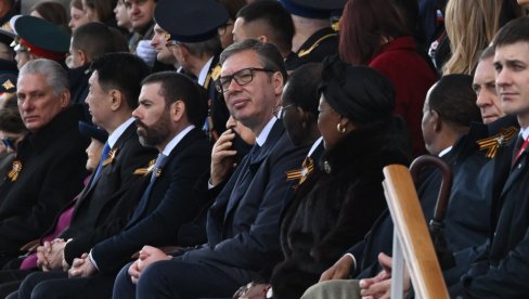TUSK BIO STRAŠNO FER Vučić: Niko u Tirani nije spomenuo moj odlazak u Moskvu
