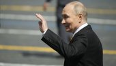 DANAS NAS SVE UJEDINJUJE OSEĆAJ RADOSTI, TUGE, PONOSA I ZAHVALNOSTI: Putinov govor na Dan pobede