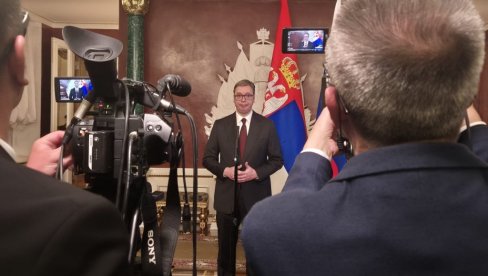 ВУЧИЋ ОТКРИО ДЕТАЉЕ РАЗГОВОРА: Тема била и притисци на Србију по питању КиМ ВУЧИЋ ОТКРИО ДЕТАЉЕ РАЗГОВОРА: Тема била и притисци на Србију по питању КиМ