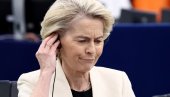 УРСУЛА ФОН ДЕР ЛАЈЕН НАПУСТИЛА СКУП У ЛУКСЕМБУРГУ: Певала се песма „Дан Победе“ на руском језику (ВИДЕО)