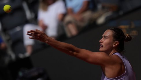 OVO JOJ SE NEĆE SVIDETI: Sabalenka preokrenula meč za pobedu u Rimu, evo ko je čeka u sledećem kolu OVO JOJ SE NEĆE SVIDETI: Sabalenka preokrenula meč za pobedu u Rimu, evo ko je čeka u sledećem kolu