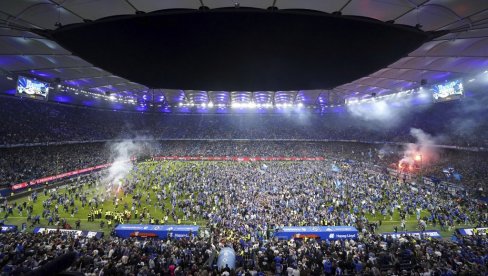 ПРЕДЛОЗИ ЗА ГОЛОВЕ: Тип издваја - ви бирате