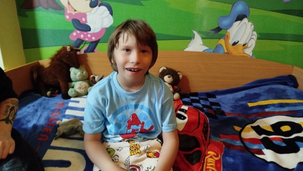 ЗА МИЛИВОЈЕВО ЗДРАВИЈЕ ДЕТИЊСТВО: Дечаку из Параћина неопходна помоћ за лечење матичним ћелијама у Турској (ФОТО) ЗА МИЛИВОЈЕВО ЗДРАВИЈЕ ДЕТИЊСТВО: Дечаку из Параћина неопходна помоћ за лечење матичним ћелијама у Турској (ФОТО)