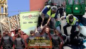 VANREDNA SITUACIJA, NAPADNUT TAKMIČAR: Dignuto 1.300 policajaca, počeli neredi - eho rata na ulicama Bazela (FOTO)