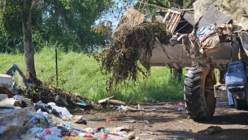 SMEĆU ODZVONILO: U Somboru se nastavlja ukljanjanje divljih deponija SMEĆU ODZVONILO: U Somboru se nastavlja ukljanjanje divljih deponija