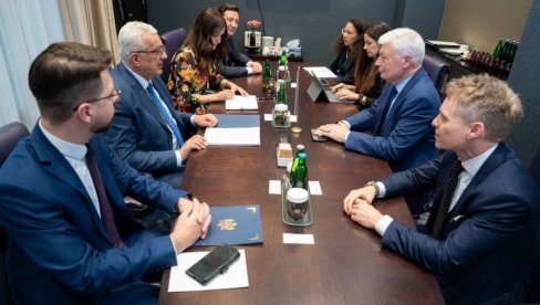 ZASAD TEŠKO DO PASOŠA: Mandić o dvojnom državljanstvu sa Viselom u Luksemburgu