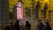 ШТО ИХ ЈЕ МАЊЕ НА УЛИЦАМА, ТО СУ ВЕЋЕ СИЛЕЏИЈЕ: Блокадери фотељаши данима спроводе језиво насиље на улицама Србије (ВИДЕО)