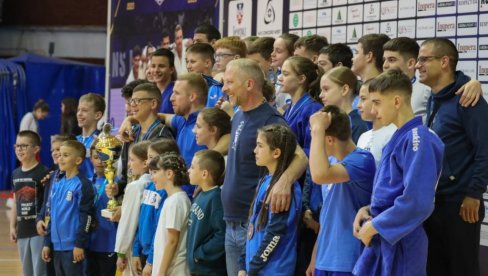 OMLDINSKI DŽUDO KLUB BEOGRAD: Romantičari u duši, divovi na borilištu!