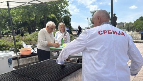 МИОМИРИСИ ТРАДИЦИЈЕ КРАЈ КЕЈА: Кулинари из десет земаља окупљени на нишком 12. Међународном гастро-туристичком фестивалу МИОМИРИСИ ТРАДИЦИЈЕ КРАЈ КЕЈА: Кулинари из десет земаља окупљени на нишком 12. Међународном гастро-туристичком фестивалу