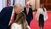 ДОНАЛД ПОСТАО ДЕДА: Унук се неће презивати само Трамп - свака част колико укупно има унучади (ФОТО)