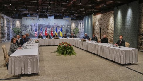 ČEKA SE PRVI SUSRET RUSA I UKRAJINACA OD 2022. GODINE: Završen trilateralni sastanak Ukrajine, SAD i Turske u Istanbulu (FOTO)