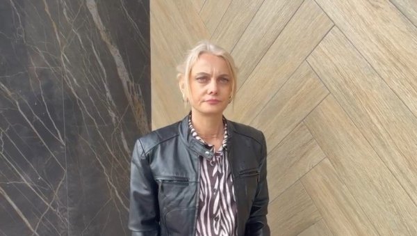 ЖЕЛИМО ДА САРАЂУЈЕМО СА СВИМ ОКОЛНИМ ЗЕМЉАМА Ведрана Игић за Новости о скупу у Нишу (ВИДЕО) ЖЕЛИМО ДА САРАЂУЈЕМО СА СВИМ ОКОЛНИМ ЗЕМЉАМА Ведрана Игић за Новости о скупу у Нишу (ВИДЕО)