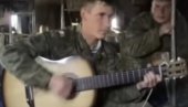 ЗА ТЕЛЕГРАМ УДАЛА САМ СЕ... Једна од најтужнијих руских ратних песама ће вас сломити (ВИДЕО)