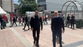 VUČEVIĆ NA SVENARODNOM SABORU U NIŠU: Građani pozdravljaju predsednika SNS-a (VIDEO)