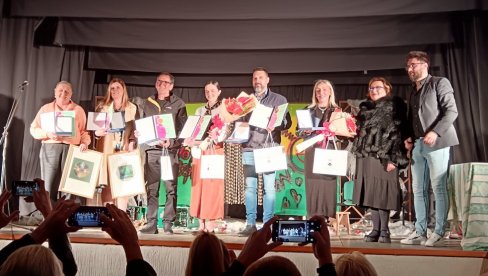 „ŽIVOT IZ POČETKA“ NAJBOLJA PREDSTAVA:  U Plažanu kod Despotovca održane 30. Majske amaterske pozorišne svečanosti