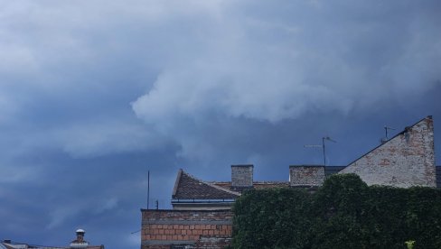 STIŽE POTOP U SRBIJU: RHMZ izdao važno upozorenje na nevreme STIŽE POTOP U SRBIJU: RHMZ izdao važno upozorenje na nevreme