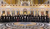 ПРЕВИРАЊА У СВЕТУ ИЗИСКУЈУ ЈЕДИНСТВО: Сабор СПЦ се посветио духовним последицама ратних сукоба и страдању православних хришћана