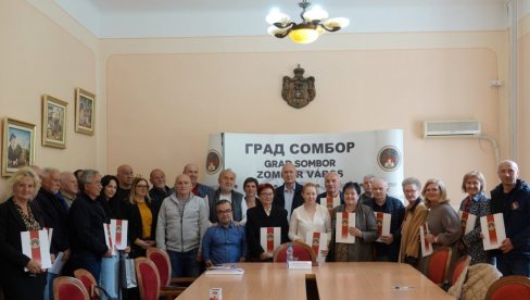 ПОДРШКА ПРОЈЕКТИМА ЗДРАВСТВЕНЕ И СОЦИЈАЛНЕ ЗАШТИТЕ: У Сомбору додељени уговори за представнике удружења