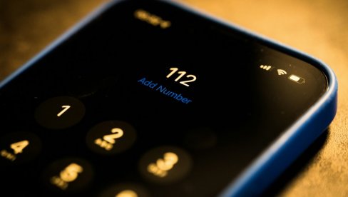 ШПАНСКЕ ХИТНЕ СЛУЖБЕ ОСТАЛЕ БЕЗ БРОЈА 112: После нестанка струје, сада пале и фиксне мреже ШПАНСКЕ ХИТНЕ СЛУЖБЕ ОСТАЛЕ БЕЗ БРОЈА 112: После нестанка струје, сада пале и фиксне мреже