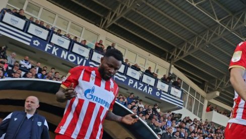 SKANDAL: Evo šta je Gelor Kanga doživeo u Novom Pazaru (VIDEO) SKANDAL: Evo šta je Gelor Kanga doživeo u Novom Pazaru (VIDEO)