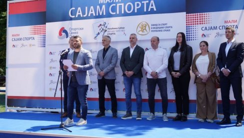 MALI SAJAM SPORTA U PANČEVU: Najmlađi pokazali sportske veštine MALI SAJAM SPORTA U PANČEVU: Najmlađi pokazali sportske veštine