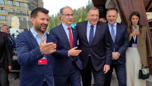 MNOGI SE BOJE SNAŽNE SRBIJE: Macut sa Dodikom na Jahorina ekonomskom forumu potvrdio podršku RS I Dejtonu