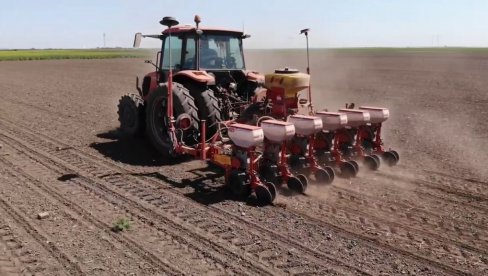 ​URUČENO VIŠE OD 50 REŠENJA: Stiže nova podrška države