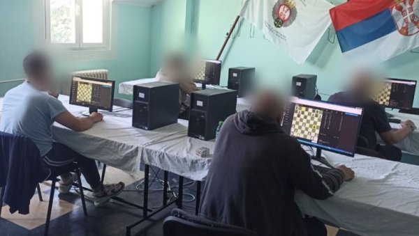 ОСУЂЕНИЦИ ИЗ ПАДИНСКЕ СКЕЛЕ ПРВАЦИ ЕВРОПЕ У ШАХУ: Знање одмерили са 24 екипе из 18 држава ОСУЂЕНИЦИ ИЗ ПАДИНСКЕ СКЕЛЕ ПРВАЦИ ЕВРОПЕ У ШАХУ: Знање одмерили са 24 екипе из 18 држава