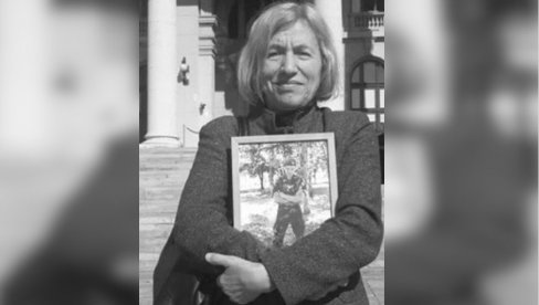 ОТИШЛА КОД СИНА ХЕРОЈА: Умрла мајка Владимира погинулог на Кошарама, до смрти тражила правду (ФОТО) ОТИШЛА КОД СИНА ХЕРОЈА: Умрла мајка Владимира погинулог на Кошарама, до смрти тражила правду (ФОТО)