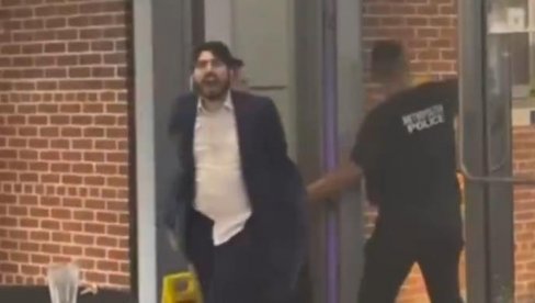 OVO JE OSUMNJIČENI ZA TERORISTIČKI NAPAD U VAŠINGTONU: Objavljen snimak privođenja Elijasa Rodrigeza (VIDEO) OVO JE OSUMNJIČENI ZA TERORISTIČKI NAPAD U VAŠINGTONU: Objavljen snimak privođenja Elijasa Rodrigeza (VIDEO)