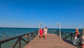 TURISTI RAZOČARANI: Glavna atrakcija u Kateriniju zatvorena iz bezbednosnih razloga TURISTI RAZOČARANI: Glavna atrakcija u Kateriniju zatvorena iz bezbednosnih razloga
